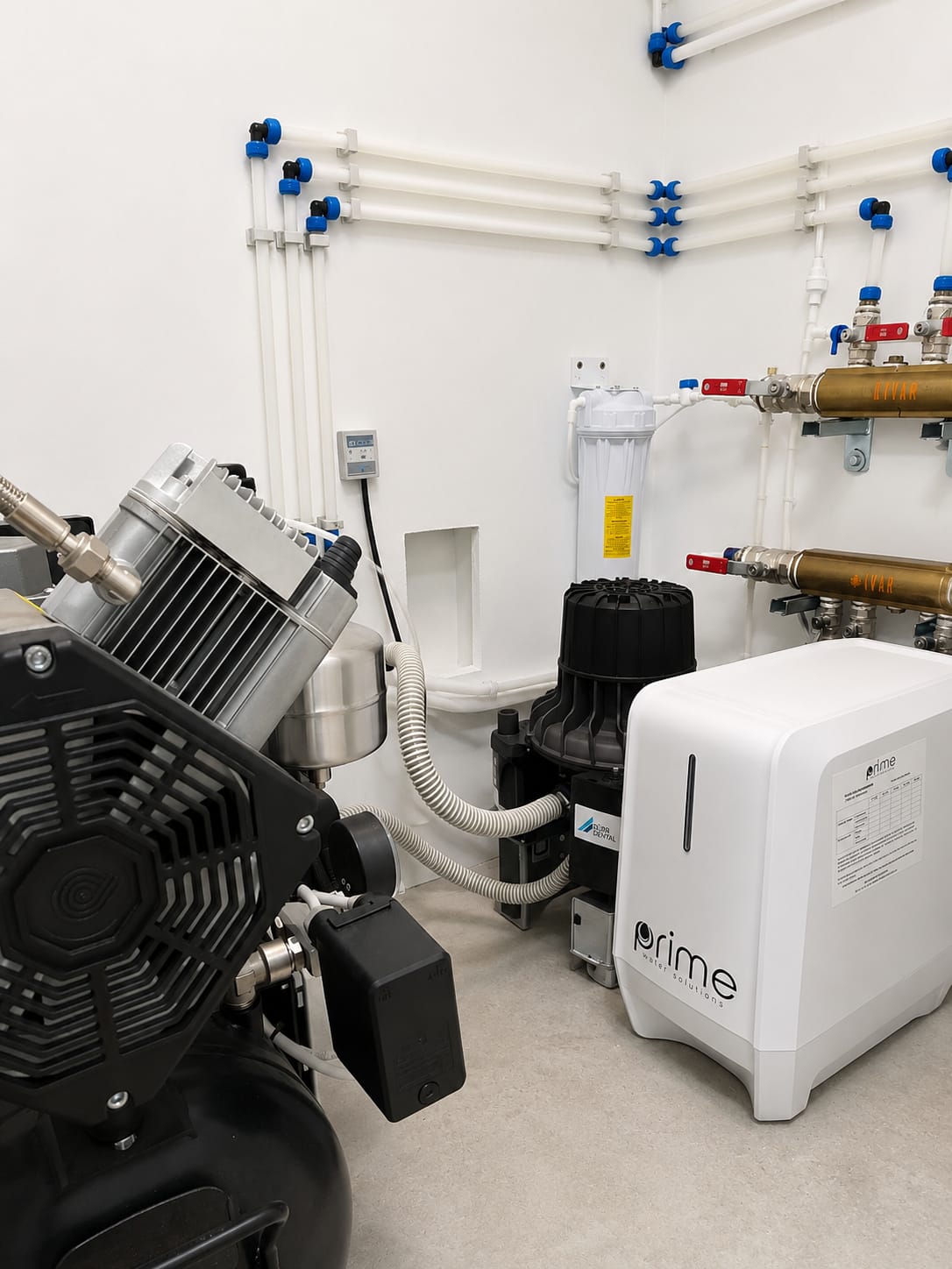 Equipo desmineralizador Prime instalado en Clínica Dental Fluor